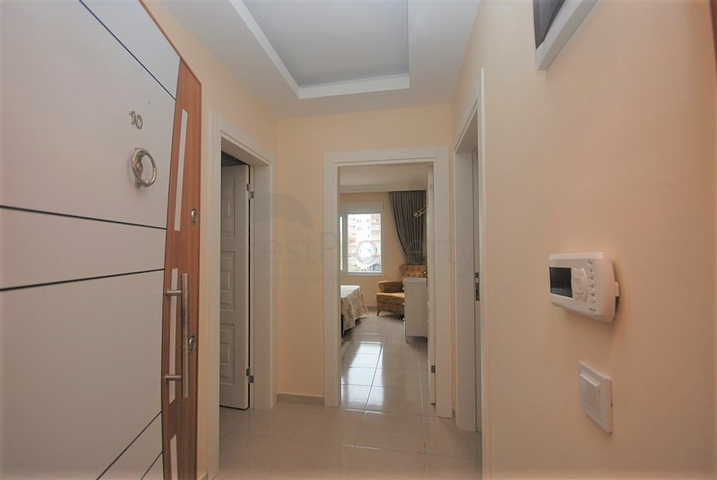 شقة مفروشة غرفة نوم وصالة في منطقة حيوية - مهموتلار / الانيا 