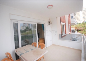 شقة مفروشة غرفة نوم وصالة في منطقة حيوية - مهموتلار / الانيا 