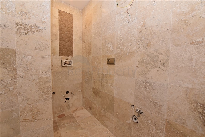 اطلالة بحر مباشرة - عرض مميز - دوبلكس غرفتين وصالة ضمن مجمع سكني في مهموتلار / الانيا 