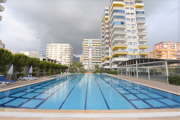 اطلالة بحر مباشرة - عرض مميز - دوبلكس غرفتين وصالة ضمن مجمع سكني في مهموتلار / الانيا 