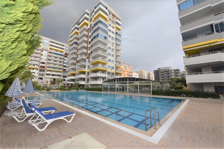 اطلالة بحر مباشرة - عرض مميز - دوبلكس غرفتين وصالة ضمن مجمع سكني في مهموتلار / الانيا 