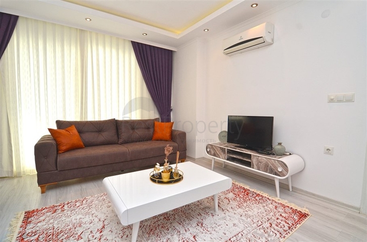 شقة غرفة وصالة مفروشة ضمن مجمع سكني حديث في مهموتلار / الانيا 