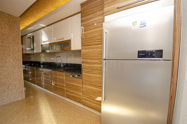 فيلا منفصلة 3 + 1 مع الأثاث في كيمير