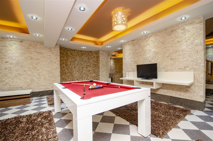 فيلا منفصلة 3 + 1 مع الأثاث في كيمير