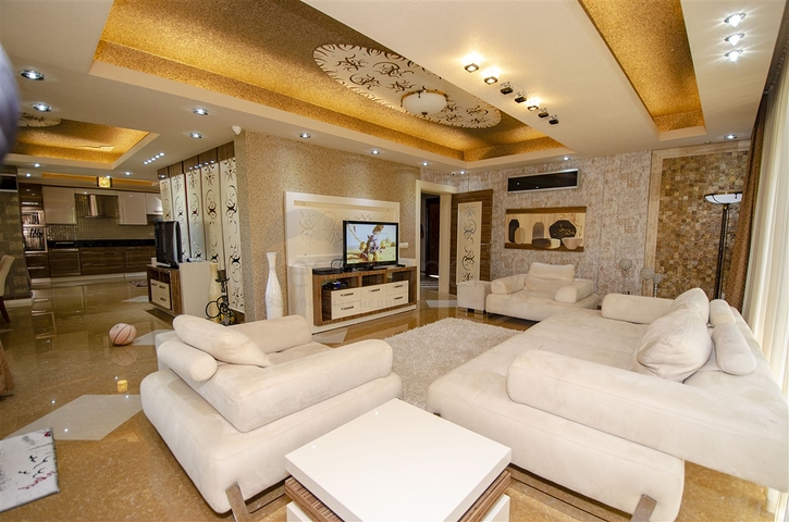 فيلا منفصلة 3 + 1 مع الأثاث في كيمير