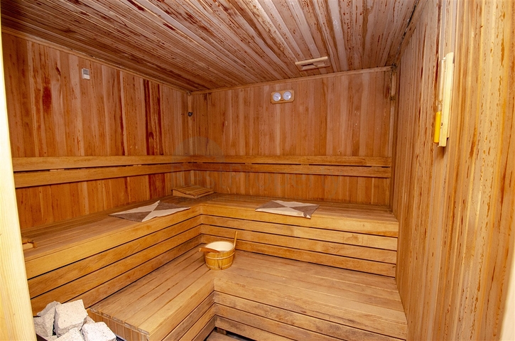 فيلا منفصلة 3 + 1 مع الأثاث في كيمير