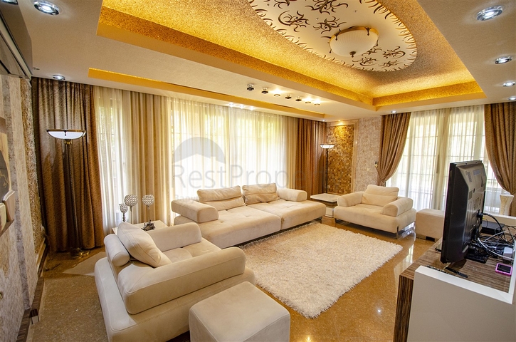 فيلا منفصلة 3 + 1 مع الأثاث في كيمير