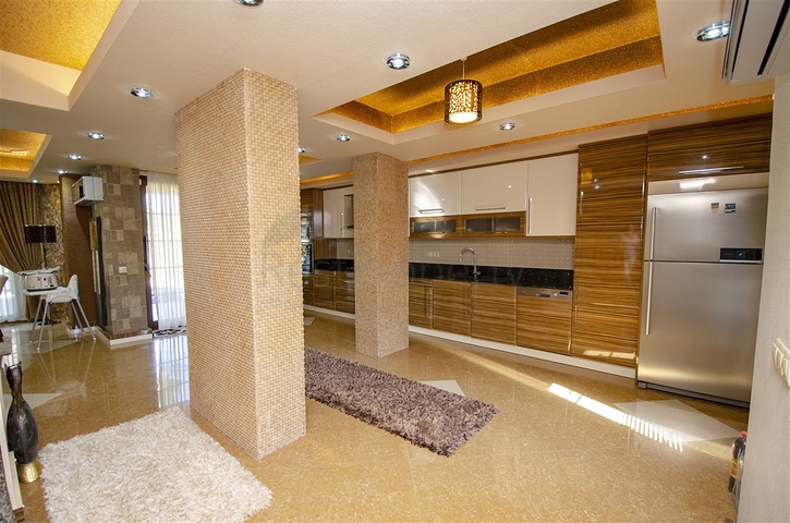 فيلا منفصلة 3 + 1 مع الأثاث في كيمير