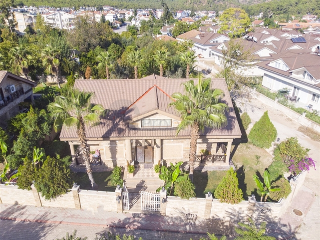 فيلا منفصلة 3 + 1 مع الأثاث في كيمير