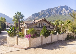 فيلا منفصلة 3 + 1 مع الأثاث في كيمير