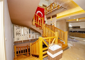 فيلا منفصلة 3 + 1 مع الأثاث في كيمير