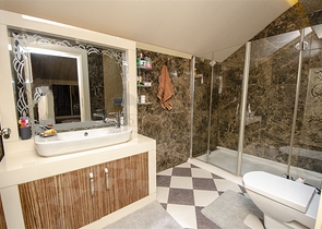 فيلا منفصلة 3 + 1 مع الأثاث في كيمير