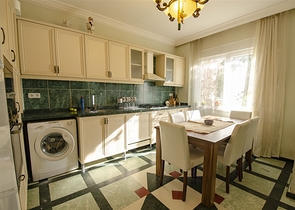 شقة فسيحة في Aslanbucak Kemer