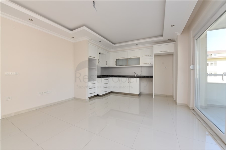 قريبة من البحر - شقة غرفتين وصالة في منطقة اوبا / الانيا 