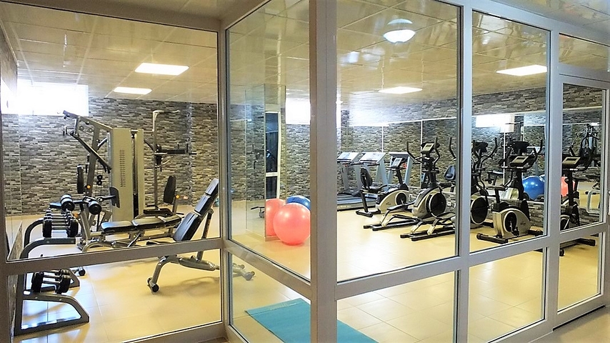 قريبة من البحر - شقة غرفتين وصالة في منطقة اوبا / الانيا 