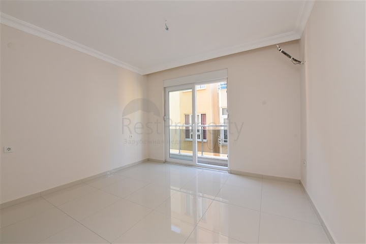 قريبة من البحر - شقة غرفتين وصالة في منطقة اوبا / الانيا 