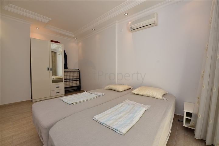 شقة غرفتين وصالة ضمن مجمع سكني في منطقة اوبا - الانيا 