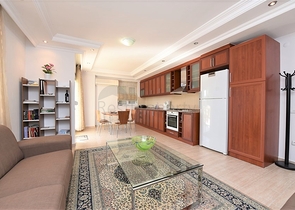 شقة غرفتين وصالة ضمن مجمع سكني في منطقة اوبا - الانيا 