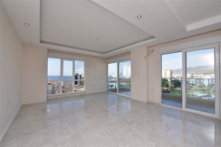 شقة تصميم غرفتين وصالة ضمن مجمع بخدمات 5 نجوم في توسمور / الانيا 