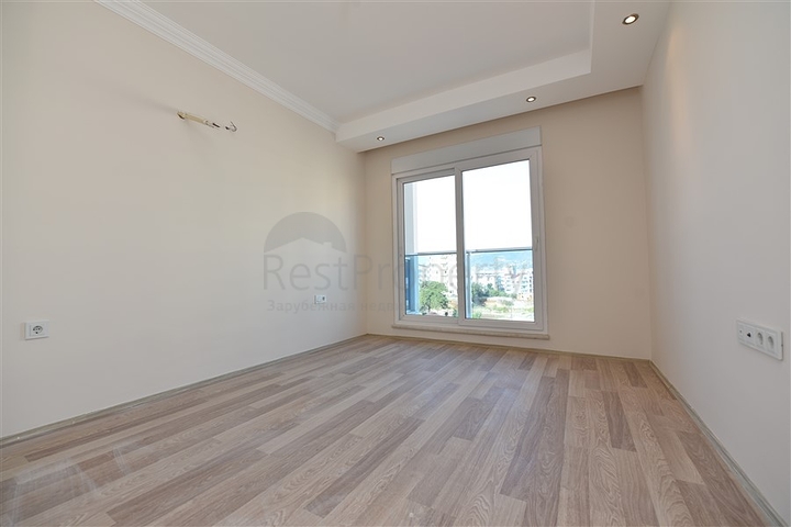 شقة تصميم غرفتين وصالة ضمن مجمع بخدمات 5 نجوم في توسمور / الانيا 