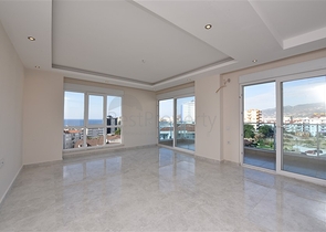 شقة تصميم غرفتين وصالة ضمن مجمع بخدمات 5 نجوم في توسمور / الانيا 