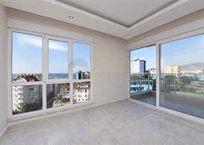 شقة تصميم غرفتين وصالة ضمن مجمع بخدمات 5 نجوم في توسمور / الانيا 