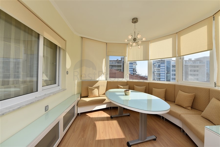 دوبلكس واسعة - مفروشة -ضمن مجمع سكني في جيكجلي / الانيا 