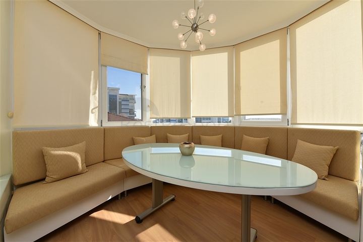 دوبلكس واسعة - مفروشة -ضمن مجمع سكني في جيكجلي / الانيا 