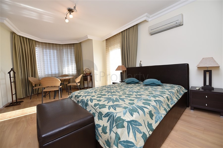 دوبلكس واسعة - مفروشة -ضمن مجمع سكني في جيكجلي / الانيا 