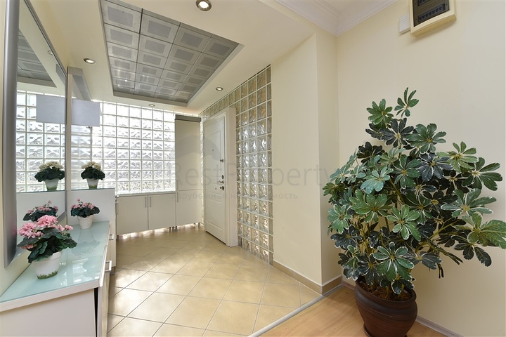 دوبلكس واسعة - مفروشة -ضمن مجمع سكني في جيكجلي / الانيا 