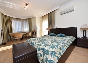 دوبلكس واسعة - مفروشة -ضمن مجمع سكني في جيكجلي / الانيا 