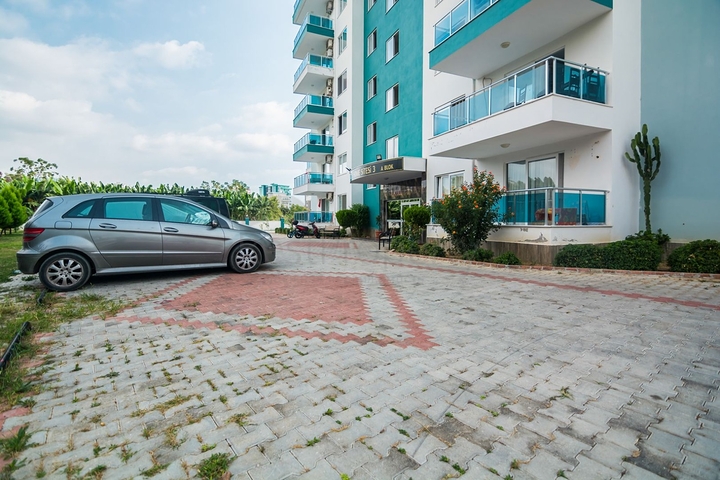 شقة غرفة نوم وصالة ضمن مجمع سكني في مهموتلار / الانيا 