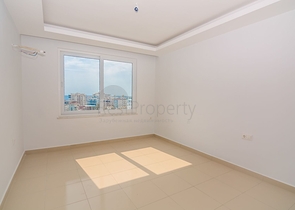 شقة غرفة نوم وصالة ضمن مجمع سكني في مهموتلار / الانيا 