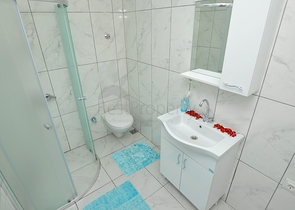 عرض مميز - شقة 2 غرفة وصالة - مفروشة ضمن مجمع خمس نجوم في مهموتلار / الانيا 