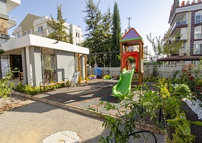 شقق 3 + 1 واسعة في مجمع في منطقة كيبيز أنطاليا