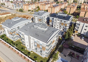 شقق 3 + 1 واسعة في مجمع في منطقة كيبيز أنطاليا