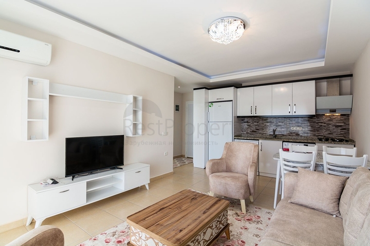 اطلالة بحر - سعر مميز - شقة مفروشة من تصميم غرفة وصالة في كارجي جاك / الانيا 