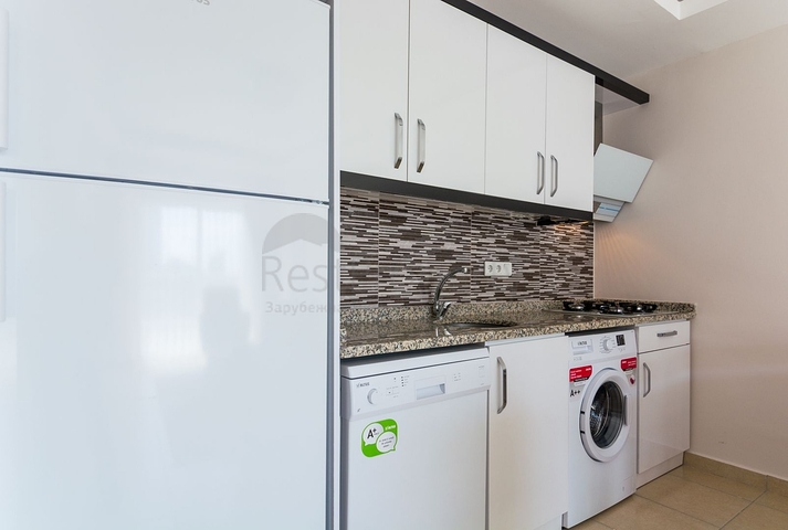 اطلالة بحر - سعر مميز - شقة مفروشة من تصميم غرفة وصالة في كارجي جاك / الانيا 