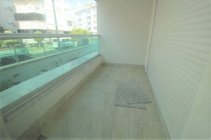 موقع مميز - شقة غرفة وصالة ضمن مجمع سكني حديث في اوبا / الانيا 