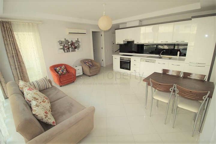 موقع مميز - شقة غرفة وصالة ضمن مجمع سكني حديث في اوبا / الانيا 