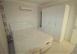 موقع مميز - شقة غرفة وصالة ضمن مجمع سكني حديث في اوبا / الانيا 