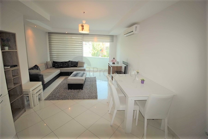 عرض خاص - شقة غرفتين وصالة - في منطقة اوبا / الانيا 