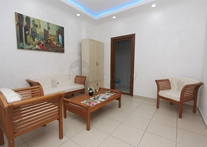 شقة غرفة وصالة مفروشة ضمن مجمع سكني في منطقة توسمور / الانيا 