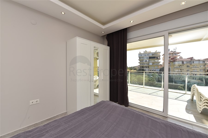 منزل العائلة - دوبلكس فاخرة - 4 غرف نوم وصالة في كاستل / الانيا 