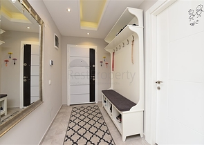 منزل العائلة - دوبلكس فاخرة - 4 غرف نوم وصالة في كاستل / الانيا 