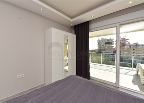 منزل العائلة - دوبلكس فاخرة - 4 غرف نوم وصالة في كاستل / الانيا 