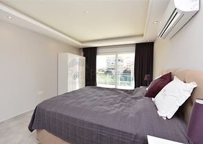 منزل العائلة - دوبلكس فاخرة - 4 غرف نوم وصالة في كاستل / الانيا 