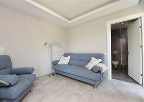 منزل العائلة - دوبلكس فاخرة - 4 غرف نوم وصالة في كاستل / الانيا 