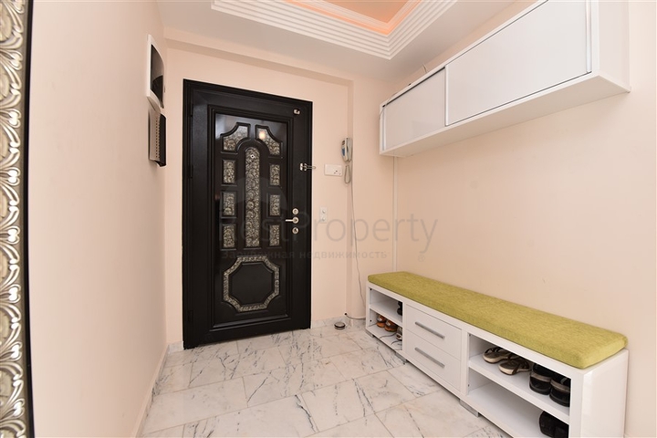 اطلالة بحر - شقة غرفتين وصالة مفروشة ضمن مجمع فاخر في الانيا  