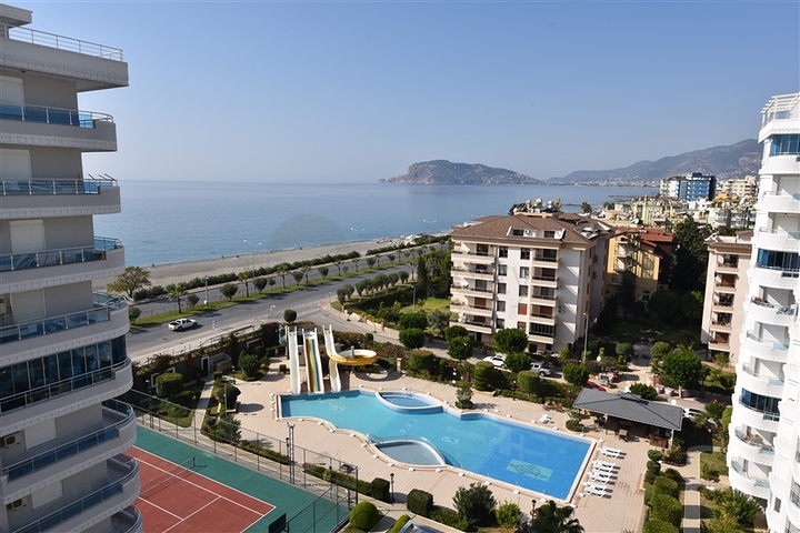 اطلالة بحر - شقة غرفتين وصالة مفروشة ضمن مجمع فاخر في الانيا  